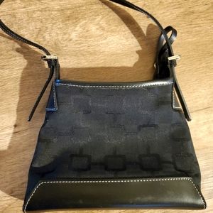 Nine West small clutch with strap
